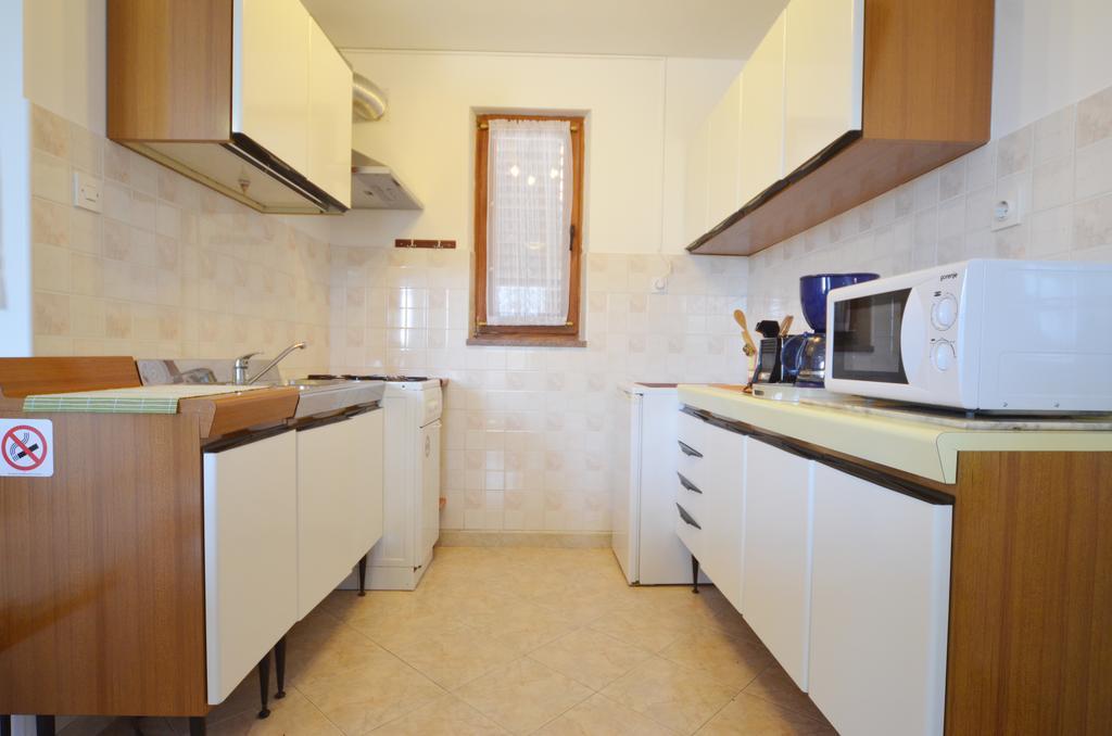 Ferienwohnung Ana & Mauricio Rovinj Zimmer foto